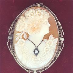 Vintage Cameo Gold-Diamond-Stone Brooch .10 CT. 14K Antique Gold 15g